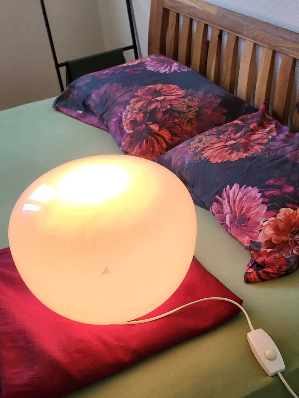 Lampade: Runde Bodenlampe mit einstellbarer Helligkeit 38cm – Usato da Zürich venduto da bec_p62s