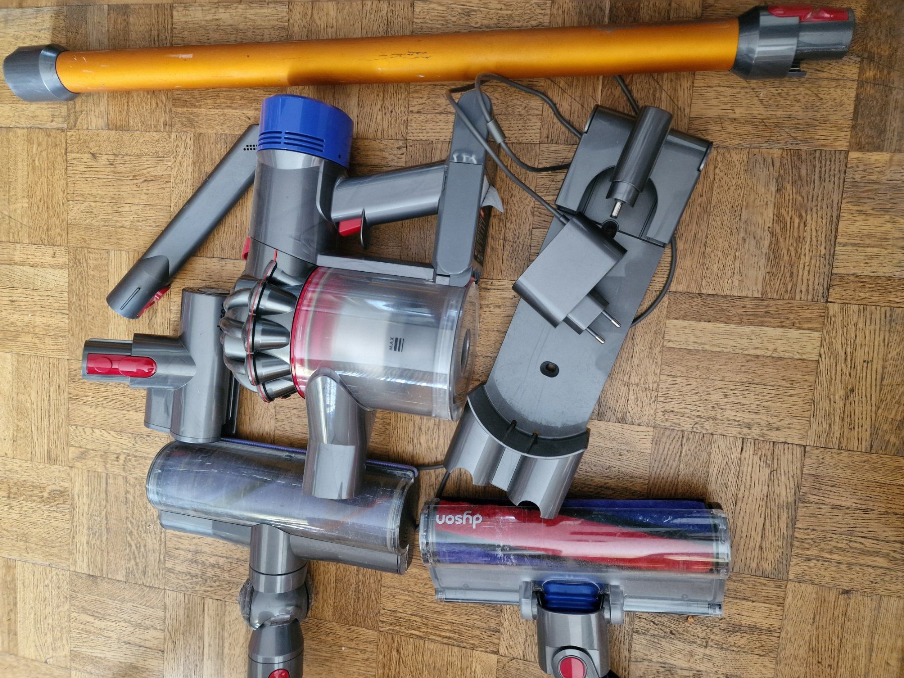 Dyson Staubsauger & Zubehör: Dyson Akkustaubsauger – Defekt aus Amlikon-Bissegg von Ruedis22