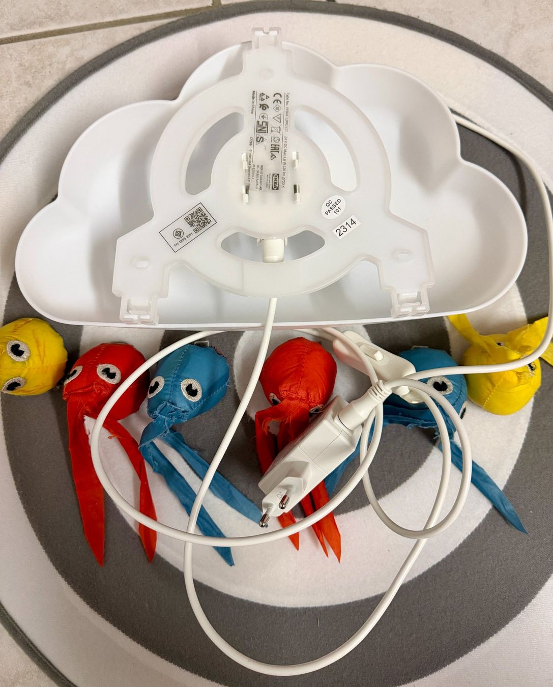 Ikea Lampade: IKEA UPPLYST LED wall lamp + Spiel – Usato da Höri venduto da PSMarinho 1