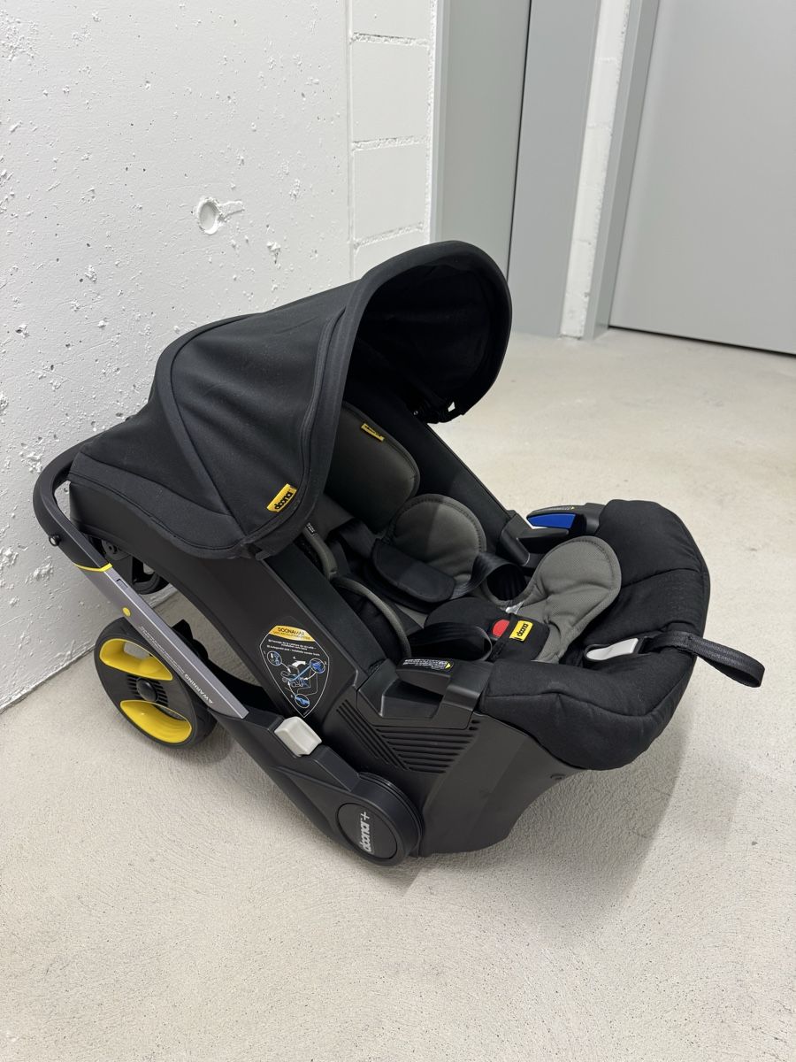 Doona Sièges auto: Doona Car Seat & Stroller + Isofix Base Bundle – Neuf (Voir description) à Luzern par lor_y6tg 8