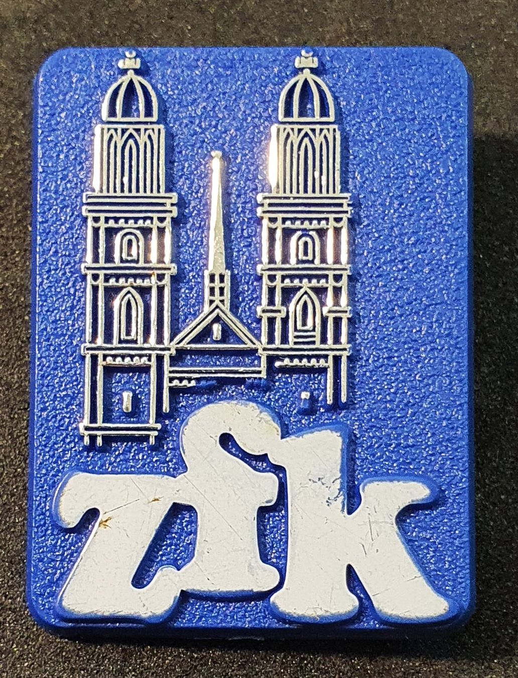 Broschen & Nadeln: BB099 - Brosche zfk Zürich Kirche – Gebraucht aus Reinach BL von Boston-Verkauf