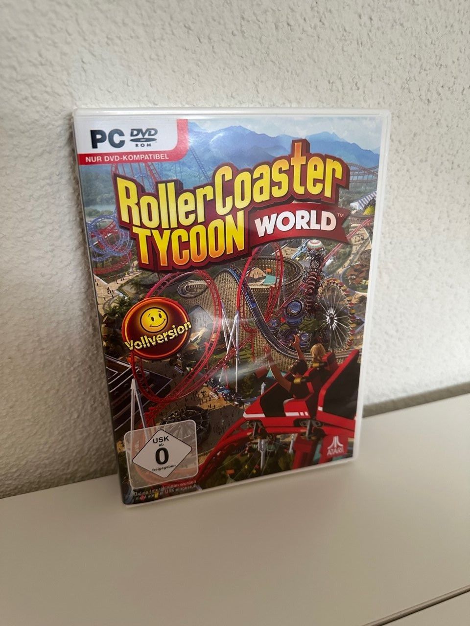 Giochi: RollerCoasterTycoon World - PC CD Version – Nuovo (secondo la descrizione) da Basel venduto da Nermin00