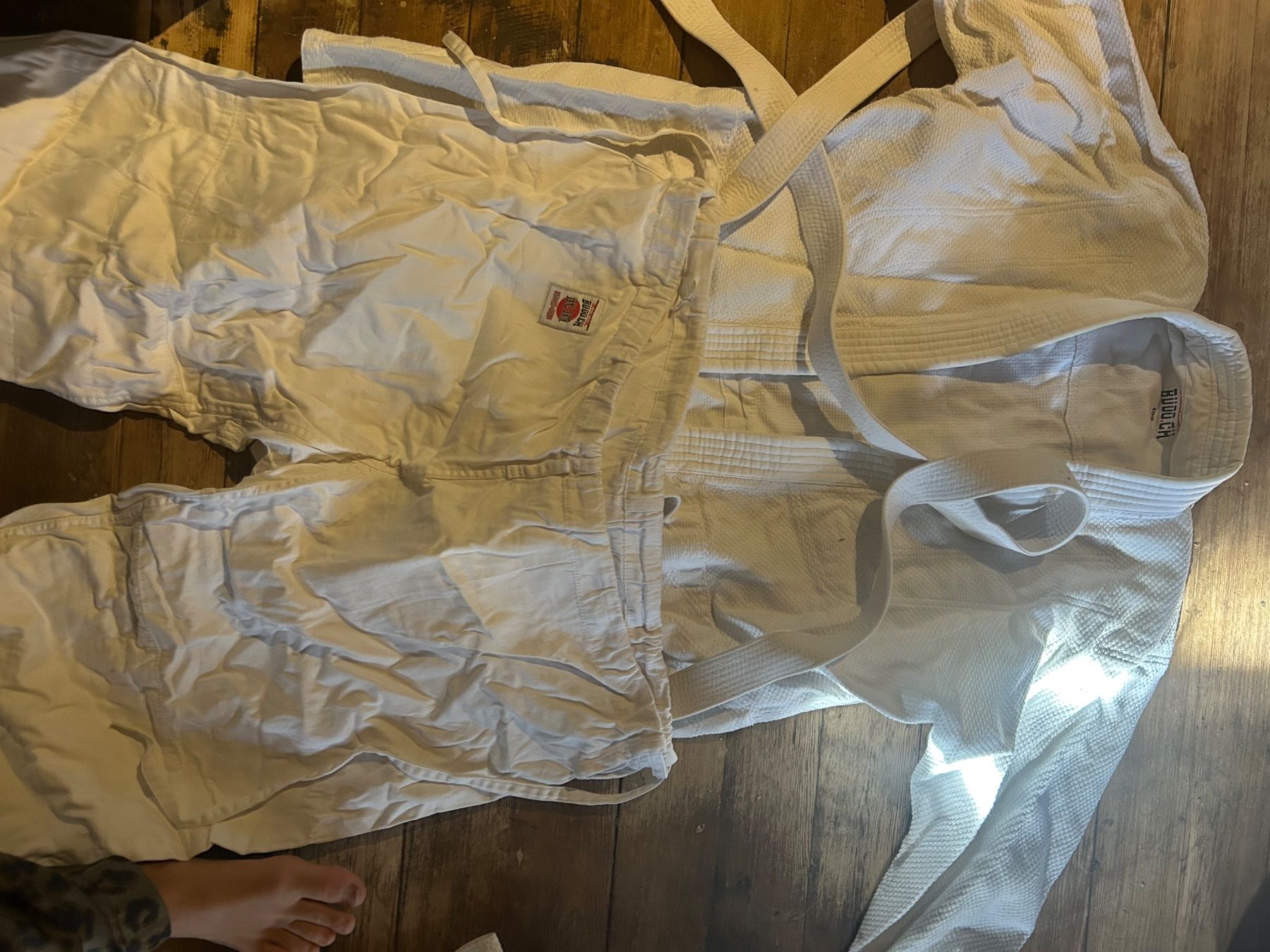 Uniformes: Aikido Tenu – Neuf (Voir description) à Pfungen par AlexSmith07
