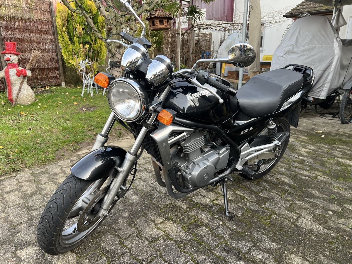 Kawasaki Strasse: Kawasaki ER-5 1997 – Gebraucht aus Dachsen von  7