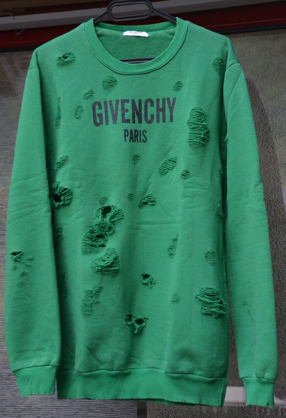 Givenchy Maglioni & Felpe: Givenchy Sweatshirt M – Usato da Collonges venduto da arashee 1