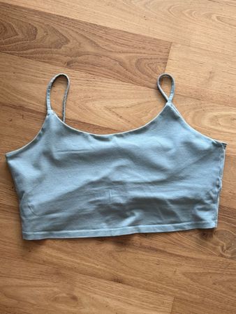 Damen Crop Top hellgrün Grösse ca L  NEU mit BH innen