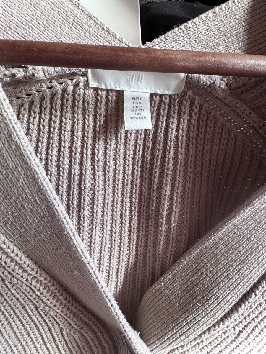 H&M Maglioni & Felpe: H&M Gr. S Cardigan beige – Usato da Münsingen venduto da Secondhand89 2