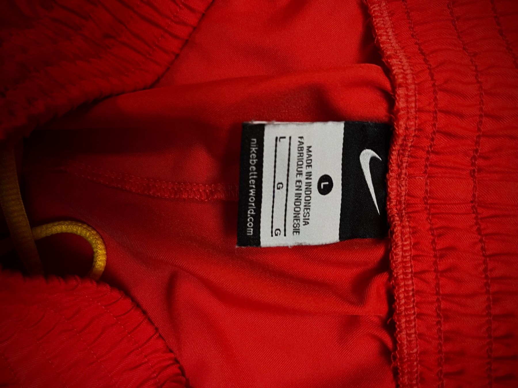 Nike Pantaloni: Rote Nike Trainingshosen – Nuovo (secondo la descrizione) da Lindau venduto da KT_Vintage 3