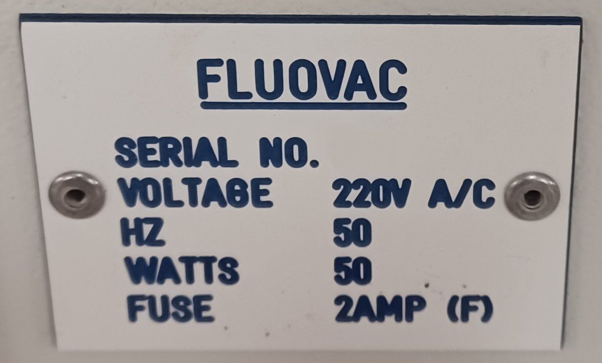 Accessori da laboratorio: Fluovac gas trap – Usato da Niederdorf venduto da LeptonAG_Labor 2