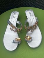 SUMMERTIME - stylische/edle Flip-Flops mit Décor, silber, 39