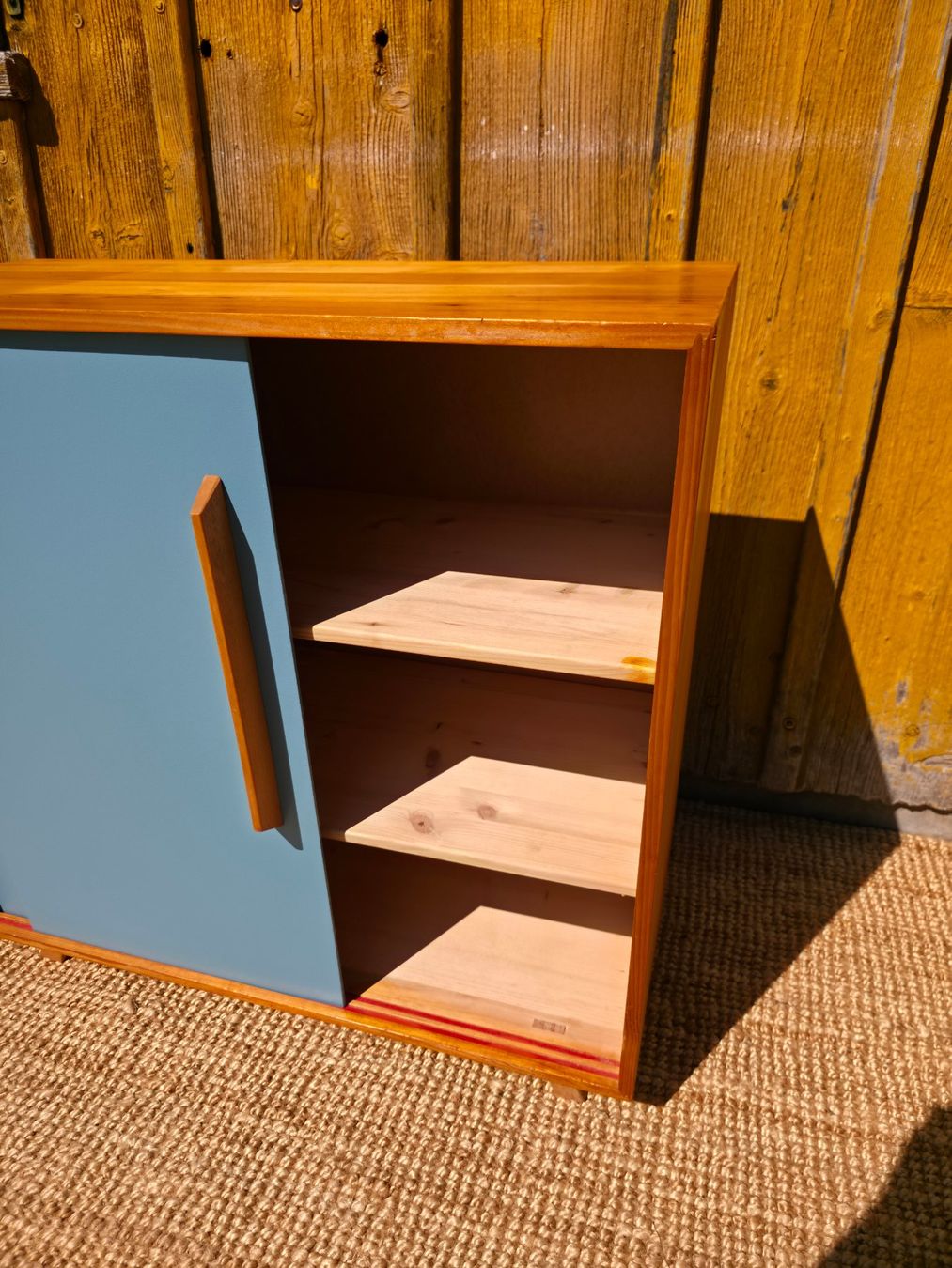 Cassettiere: Schiebetüren Sideboard  restauriert – Usato da Haslen AI venduto da Vintagelix 4
