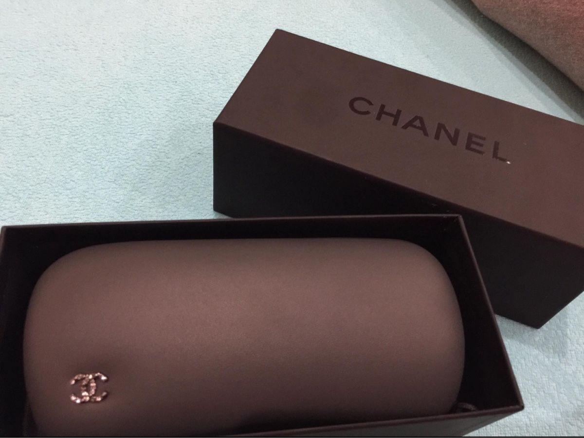 Chanel Brillen & Gläser: Chanel: occhiali da sole - limited edition – Neu und originalverpackt aus Losone von Tilly-nb7t 7