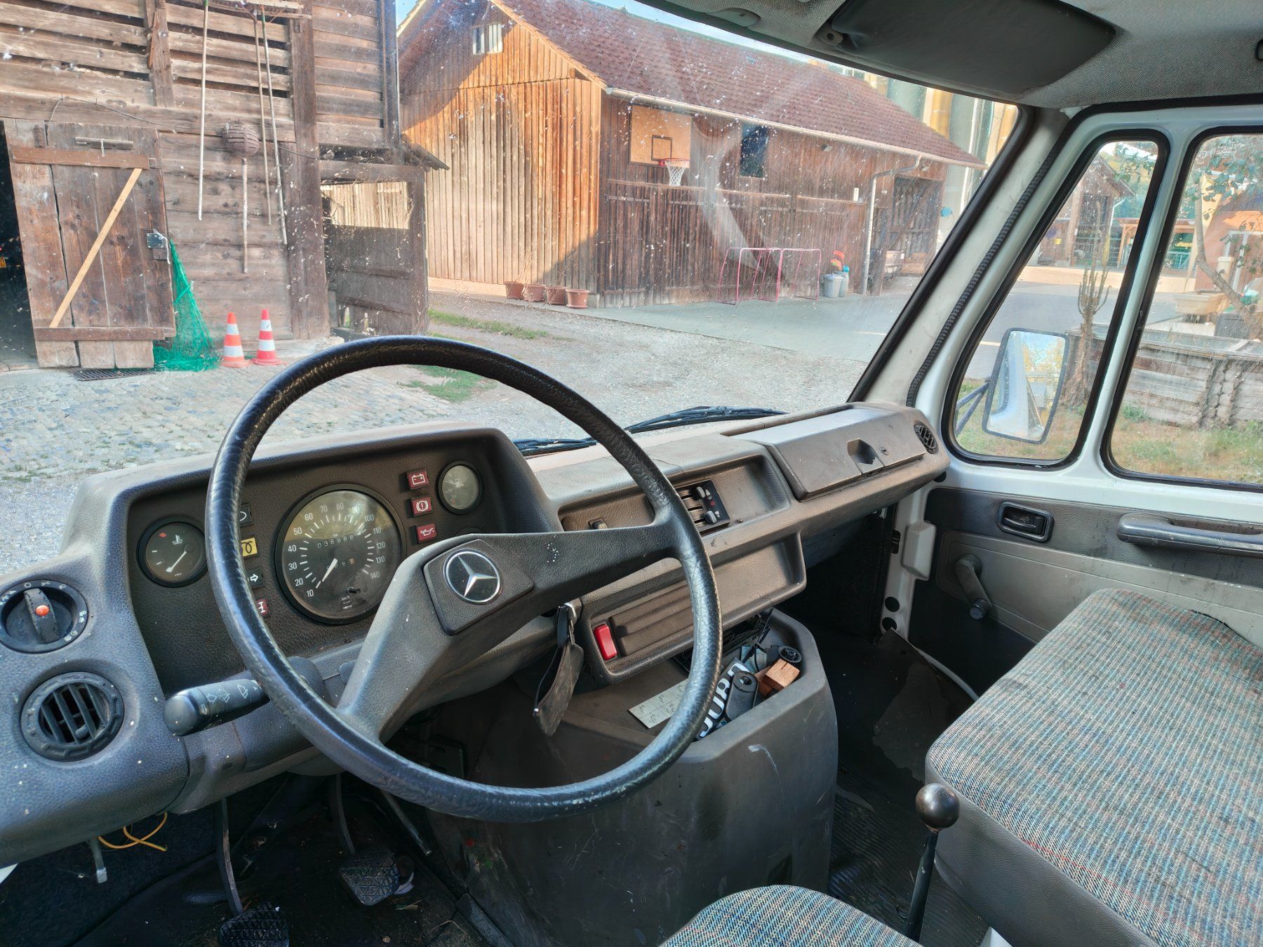 Mercedes-Benz Automobili: Arbeitshebebühne Teupen / Merceds 16 meter – Usato da Niederönz venduto da LeXu616 4