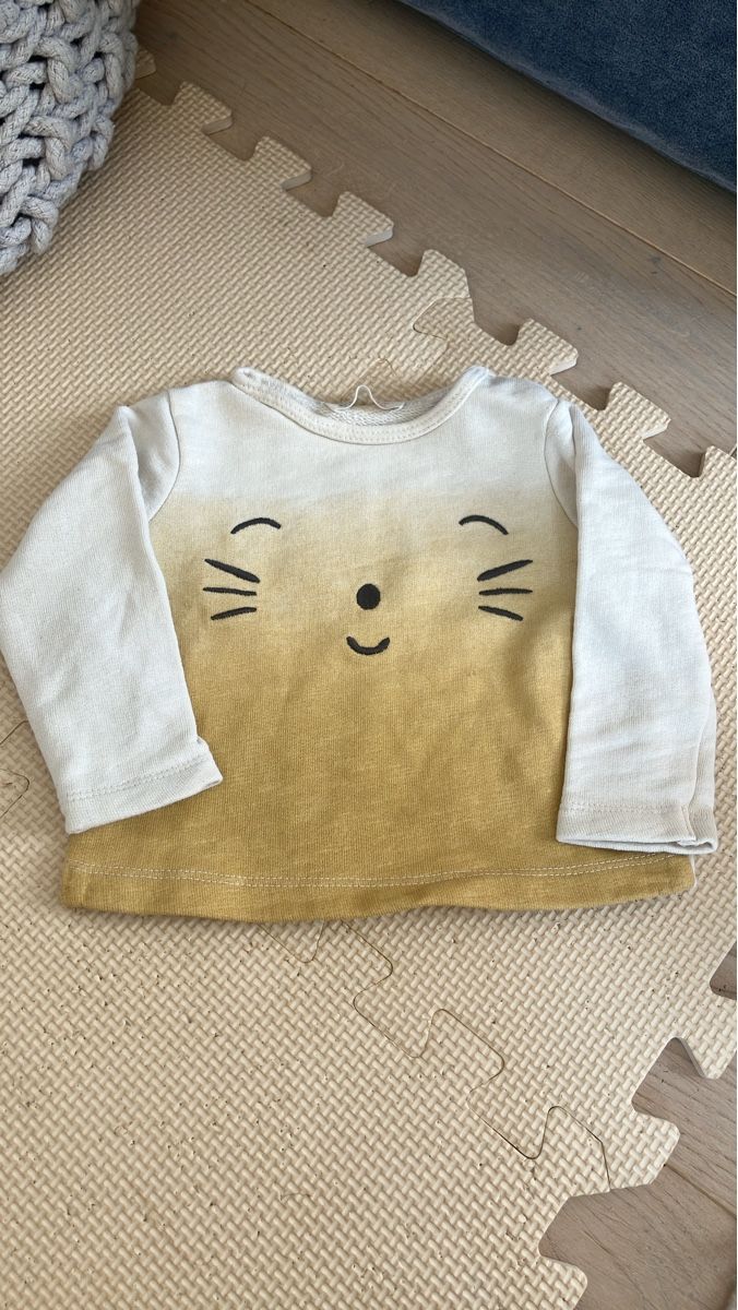 Zara Pullover & Sweatshirts: Süsser Babypullover 62/68, Neu – Neu (gemäss Beschreibung) aus Uster von Usterhalde