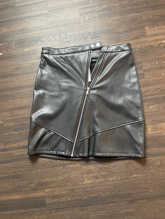 Coole Urban Classics Lederrock, Schwarz, Grösse M, Neu!