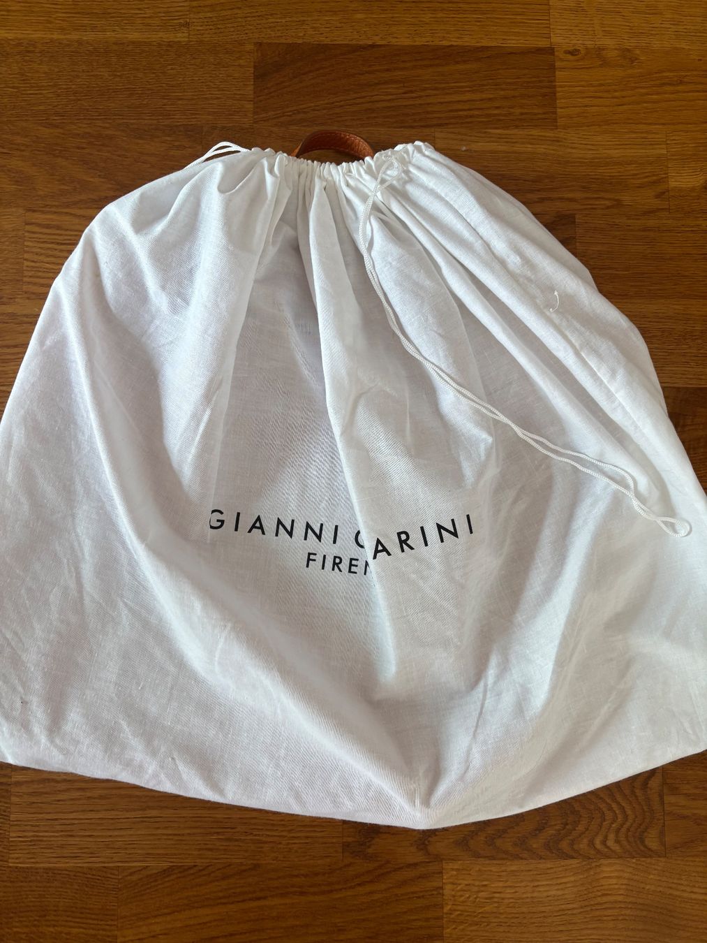 Gianni Chiarini Sacs femmes: Gianni Chiarini Ledershopper Superlight – D'occasion à Zürich par Minimalista 1