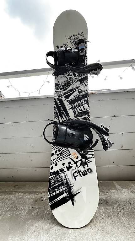 Boards: FTWO Snowboard TNT 147cm – D'occasion à Schenkon par mpa65