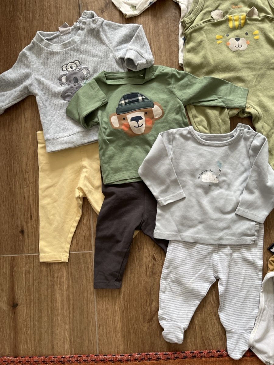Lotti & Set di vestiti: Frühlings-Kleiderpaket Gr. 62 – Usato da Lyss venduto da JRLsold 1