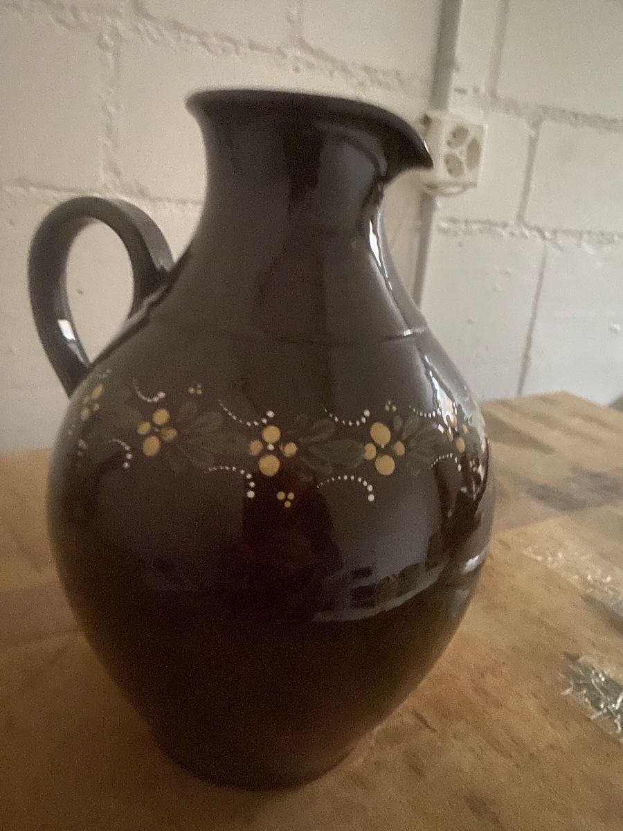Caraffe: Keramik-Krug mit Handmalerei – Usato da Seengen venduto da Maluscha 1