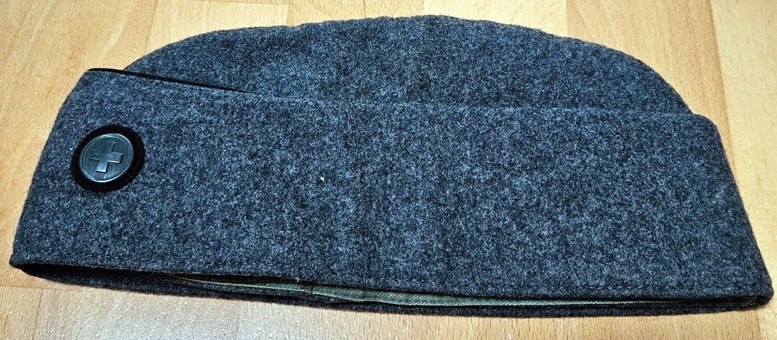 Schweizer Armee Copricapi, berretti & cappellini: Schweizer Armeemütze 1968 – Usato da Lostorf venduto da Bemoma