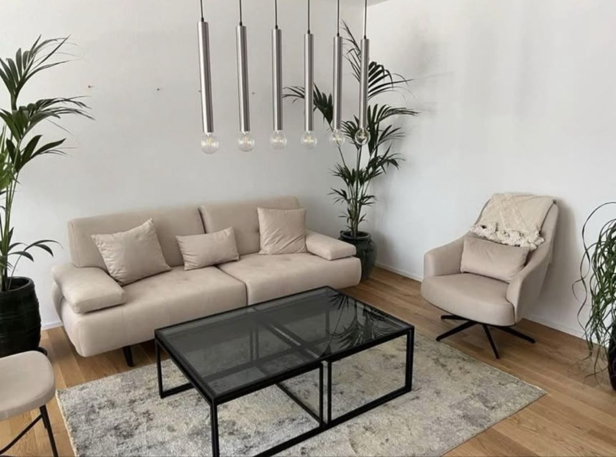 Divani: Sofa Beige Saloni – Usato da Staad SG venduto da Melkoc