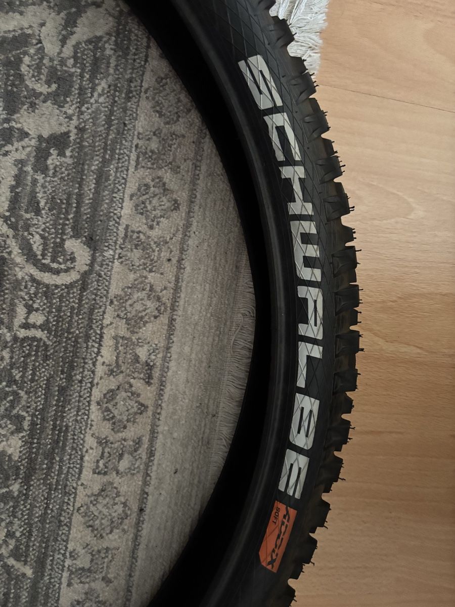 Schwalbe Pneumatici & Ruote complete: Schwalbe Magic Mary 27.5 x 2.60  – Usato da Dübendorf venduto da mba_5yvw 1