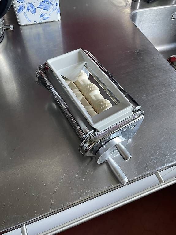 Küchengeräte: Kitchenaid Ravioli aufsatz – Gebraucht aus Bern von gianer1 2