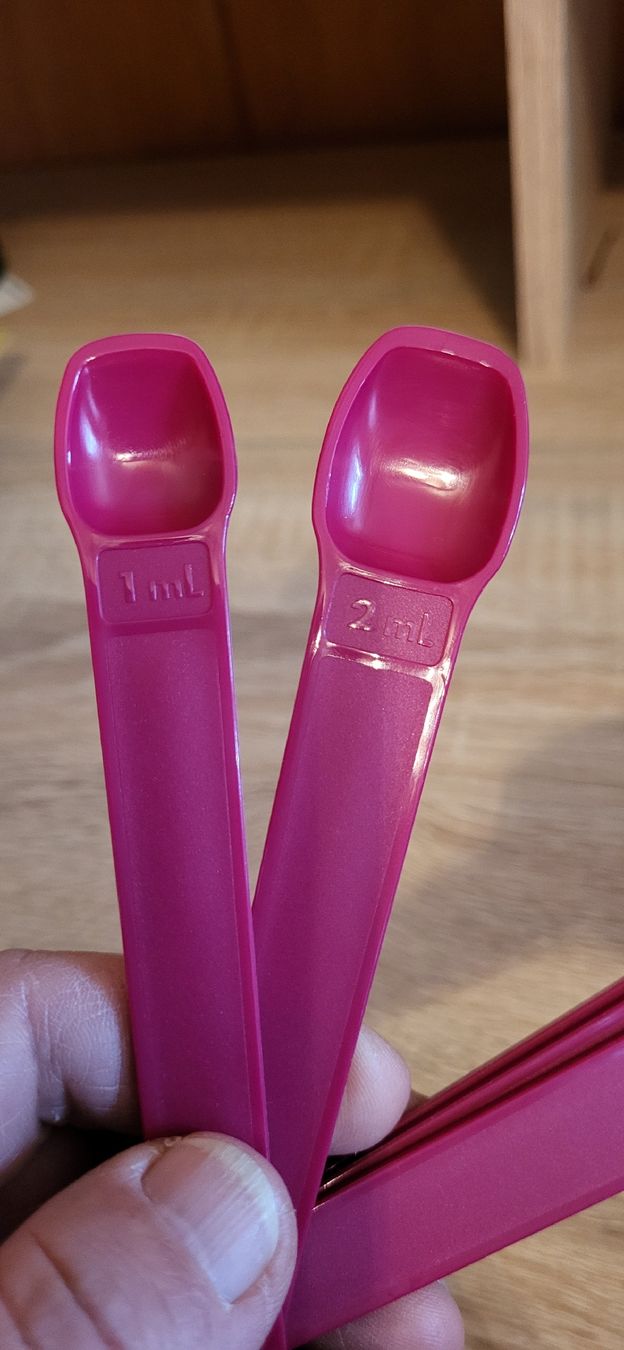 Tupperware Löffel: Tupper Messlöffel von 1,2,5,15 und 25 ml – Neu (gemäss Beschreibung) aus Schweizersholz von fuchs06 2