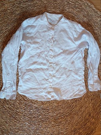 Eischalenweisse Bluse von Muji aus 100 % Leinen