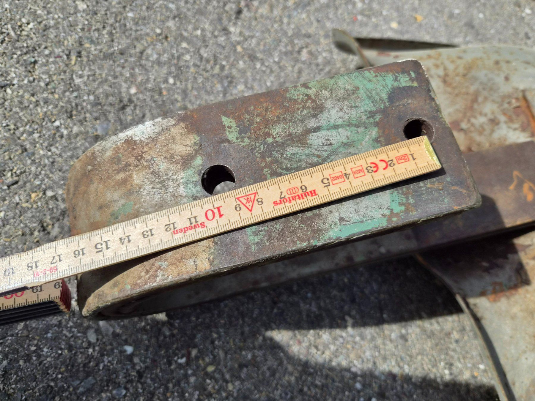 Hürlimann Trattori: Original Hürlimann Traktor Sitzfeder mit Blechsitz – Usato da Dürnten venduto da Bachtel84 5