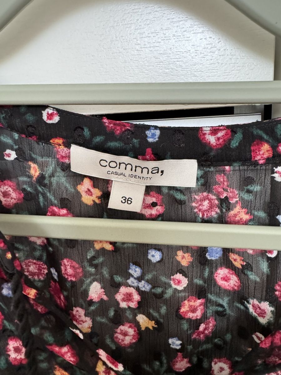Comma Chemisiers: Bluse von Comma – D'occasion à Beringen par ste_bh8w 1