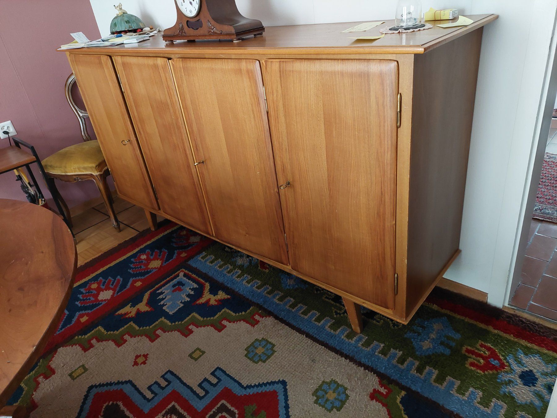 Kommoden: Sideboard aus Echtholz mit Schubladen, gebraucht – Gebraucht aus Menziken von sim_yjs5