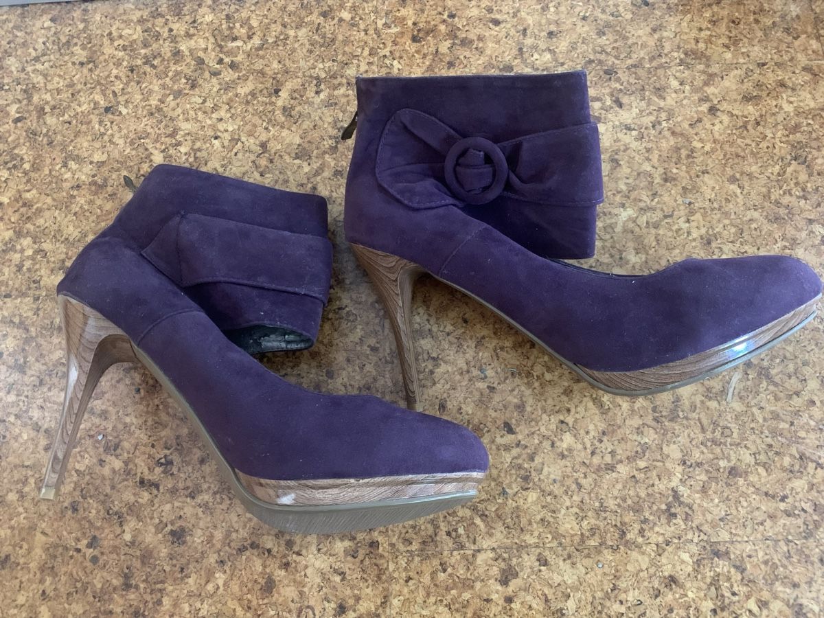Scarpe da donna: Violette High Heels, 41 – Nuovo (secondo la descrizione) da Basel venduto da mle_nlv8 1