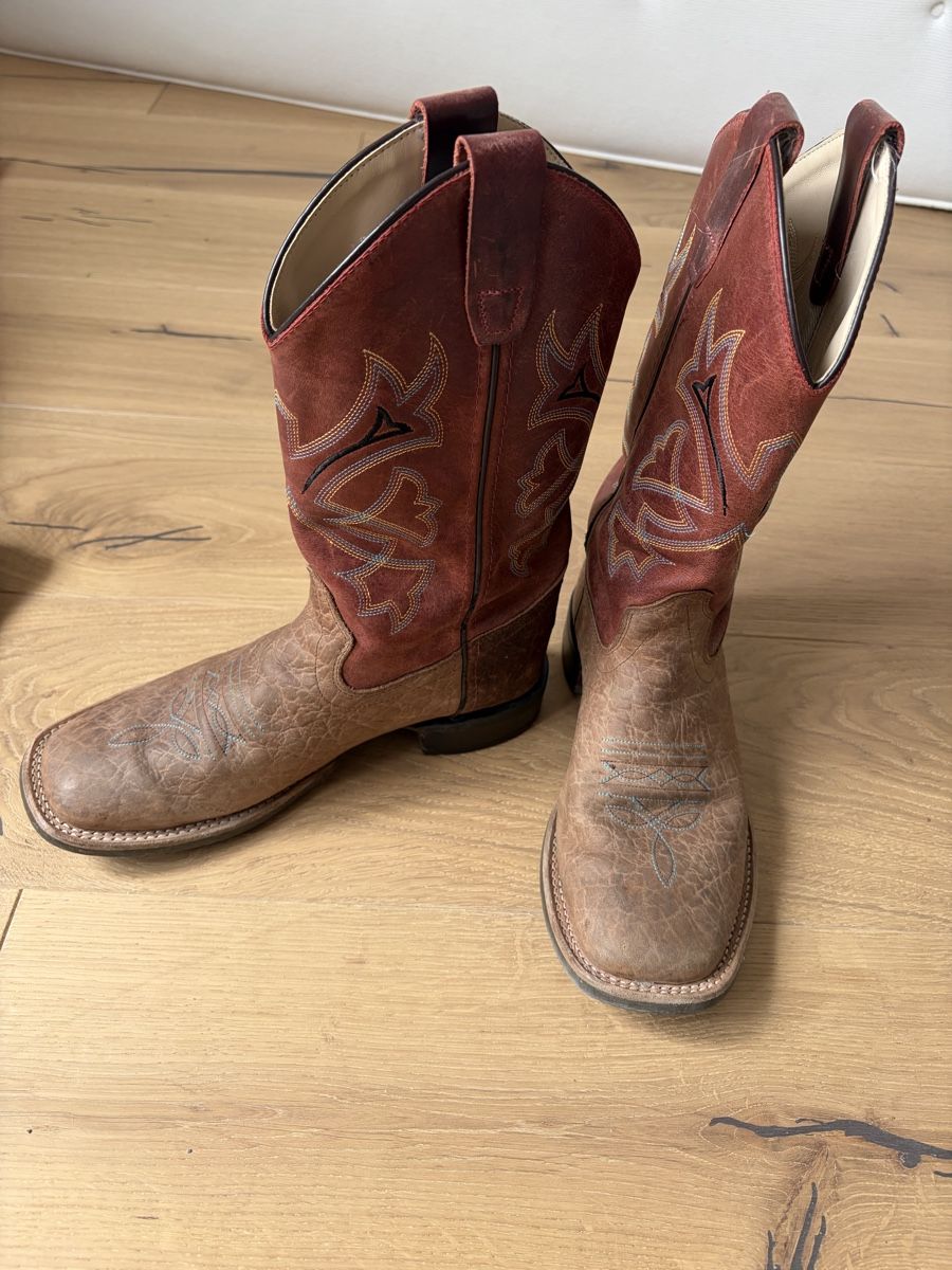 Scarpe da uomo: Western Boots – Usato da Zürich venduto da loooci 1