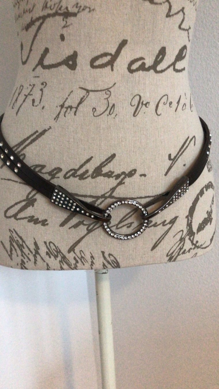 Gürtel: Ceinture brune à brillants, 70 cm – Gebraucht aus Bussigny von coltroc