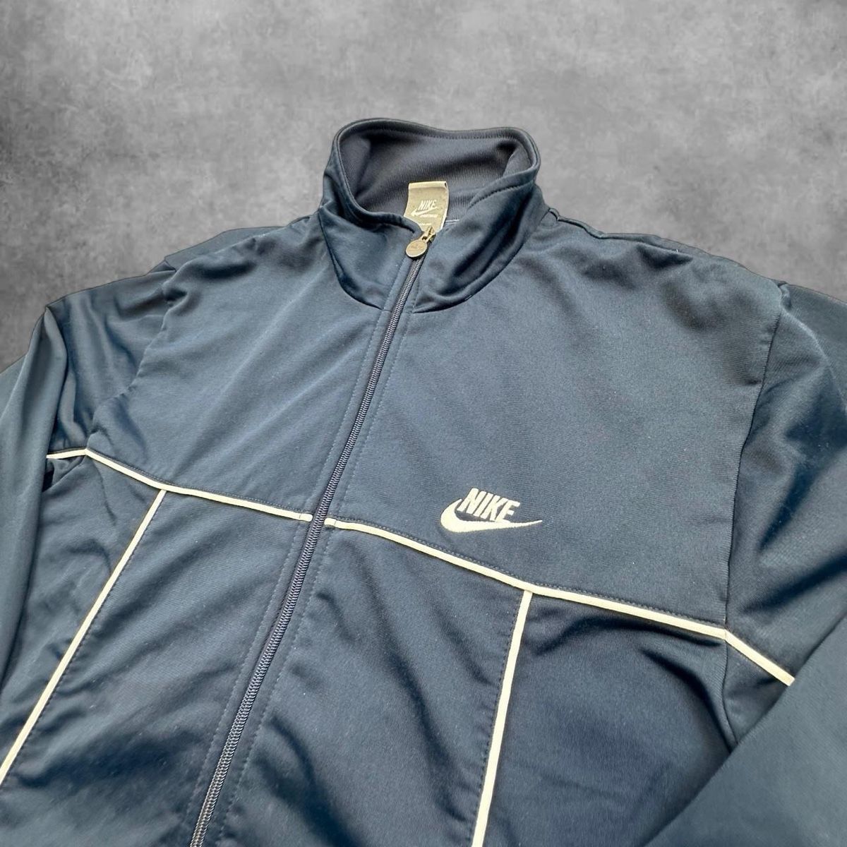 Nike Jacken: Nike jacket – Gebraucht aus Erlinsbach SO von TogaResell 1