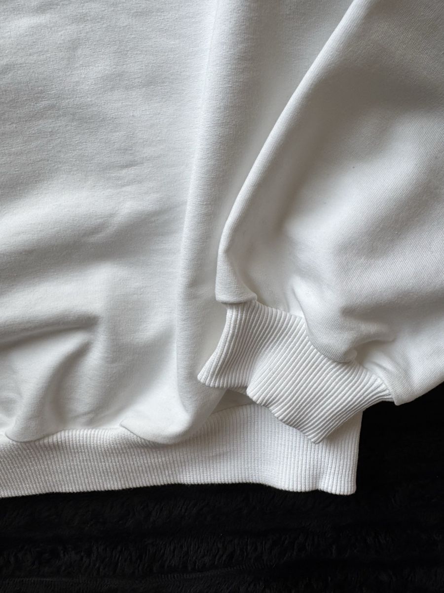 Maglioni & Felpe: Pull oversize blanc col V liseré noir – taille S – Usato da Ballaigues venduto da stef1972 3