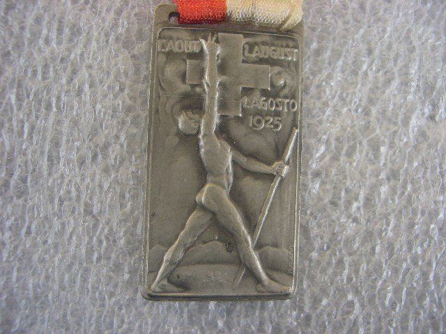 Plaquettes & Badges: 1. AUGUSTABZEICHEN 1925 – D'occasion à Thürnen par Chluuri 1