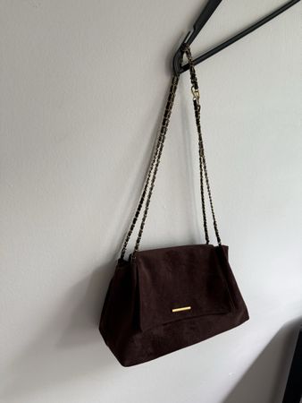 Brand new bag in dark brown suede (30 x 16 cm)