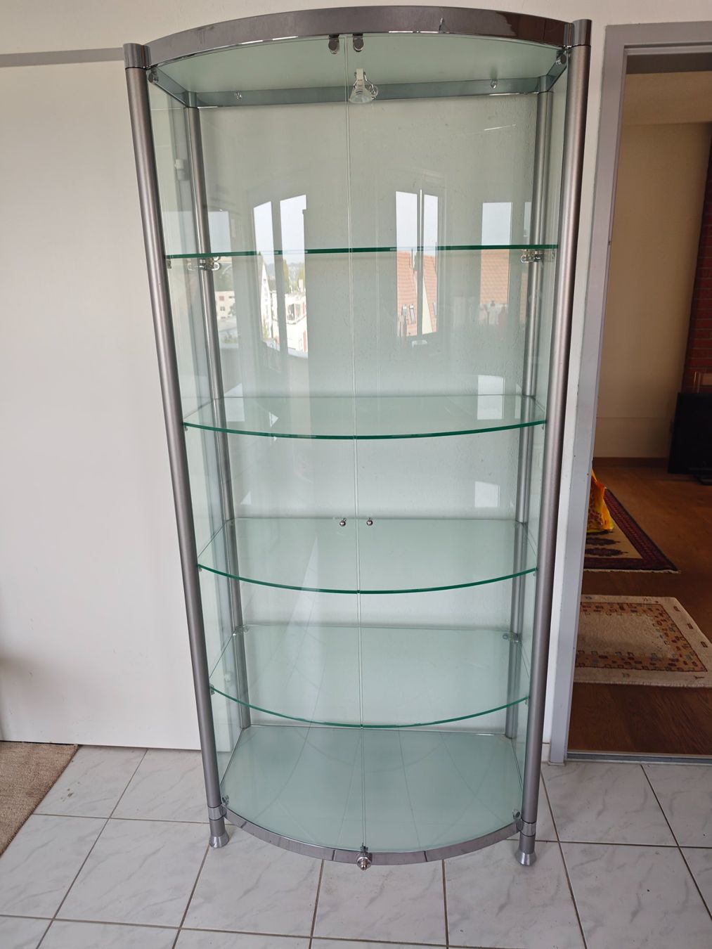 Vitrinen: Wunderschöne Glasvitrine – Gebraucht aus Oberglatt ZH von Cybergater