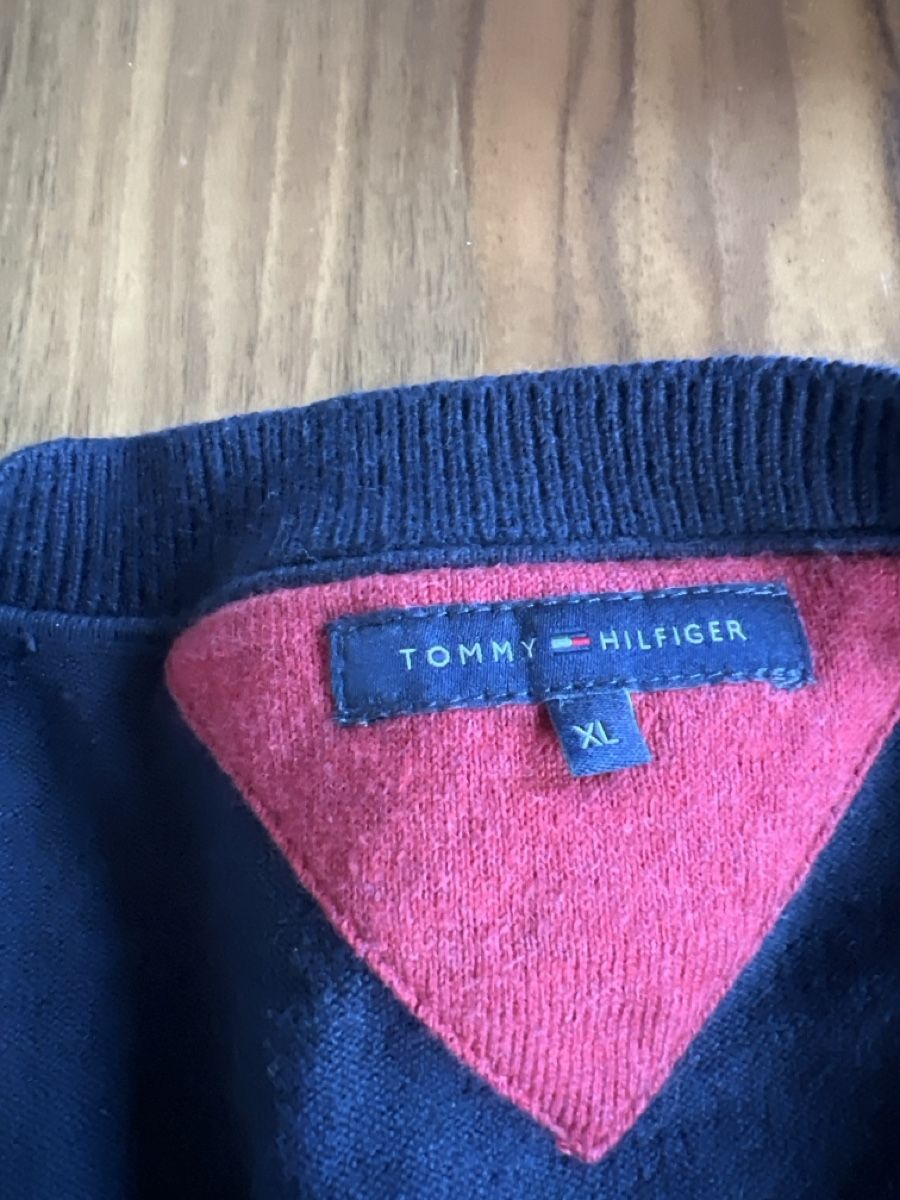 Tommy Hilfiger Maglioni & Felpe: Pulli Tommy Hilfiger dunkelblau Gr. XL – Usato da Wettingen venduto da Tiffany29 1
