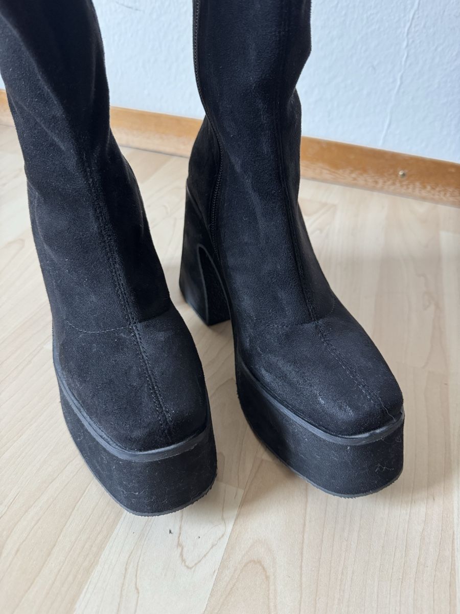 Asos Scarpe da donna: Bottines noires à plateforme. Asos. – Usato da Villeret venduto da bys_k95b 2