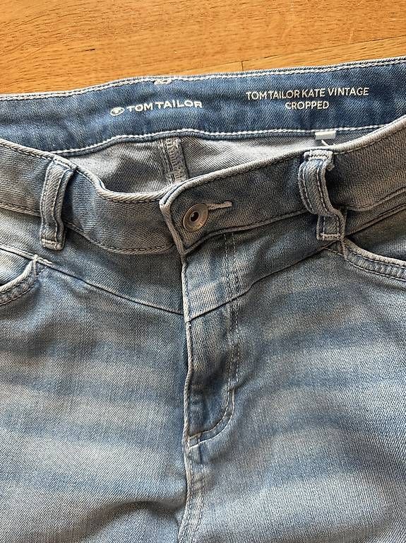 Tom Tailor Jeans: Tom Tailor Kate Vintage Cropped Jeans  Gr. 28/28  Hellblau – Nuovo (secondo la descrizione) da Zug venduto da dhe_8lxn 1