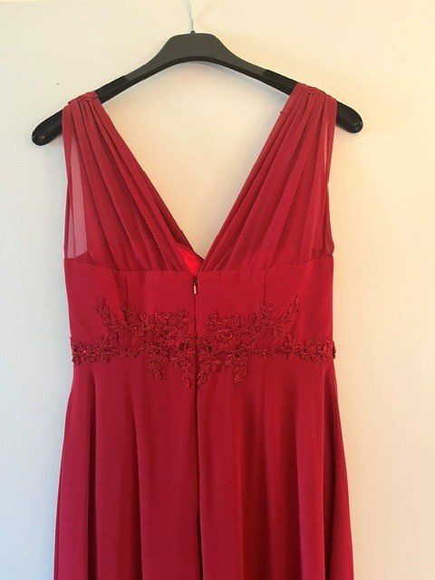 Vestiti: Festliches Kleid mit Stola – Usato da Gränichen venduto da Gora4 4