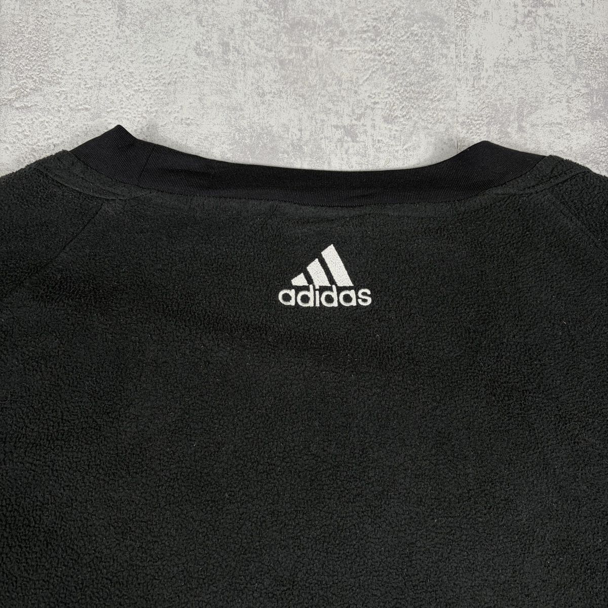 Adidas Maglioni & Felpe: Fleece Pullover Adidas Vintage noir - XL – Nuovo (secondo la descrizione) da Hauterive NE venduto da Leo_o 7