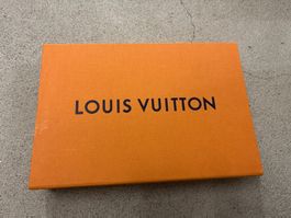 LOUIS VUITTON Karton original Verpackung 30x20 cm