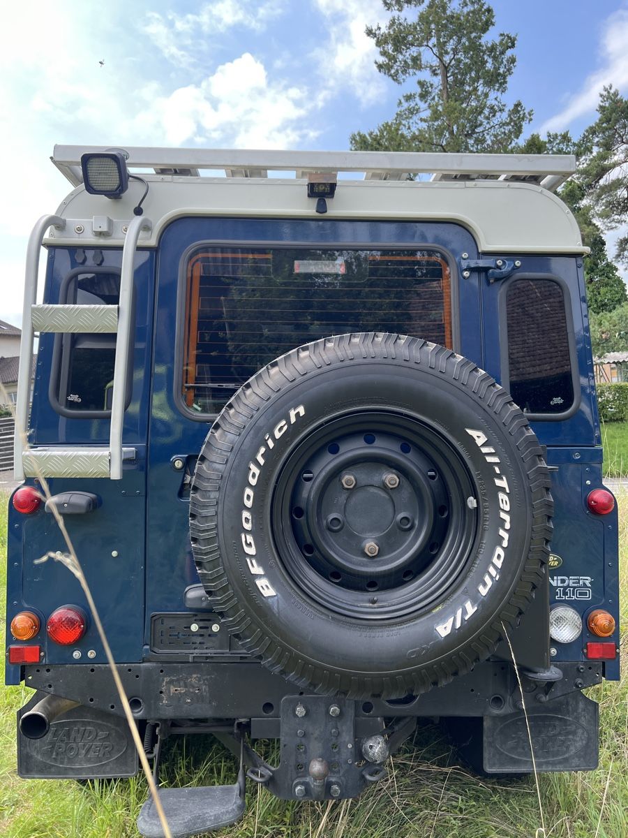 Land Rover Automobili: LAND ROVER Defender 110 SW 2.5 Td5 – Usato da Emmenbrücke venduto da swiss.connection 3