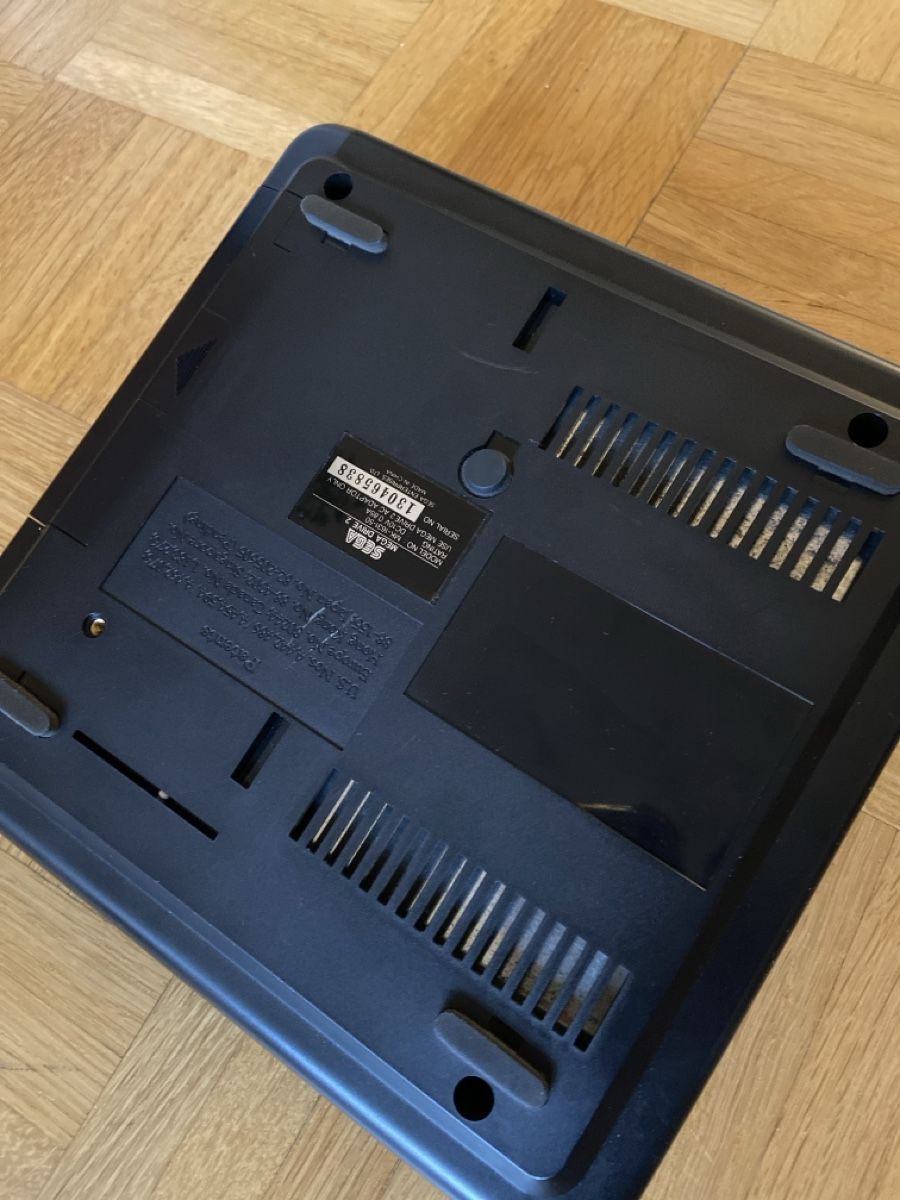 Sega Console: Sega Mega Drive II - Console Rétro 16-Bit – Usato da Cortaillod venduto da Ava1725 3