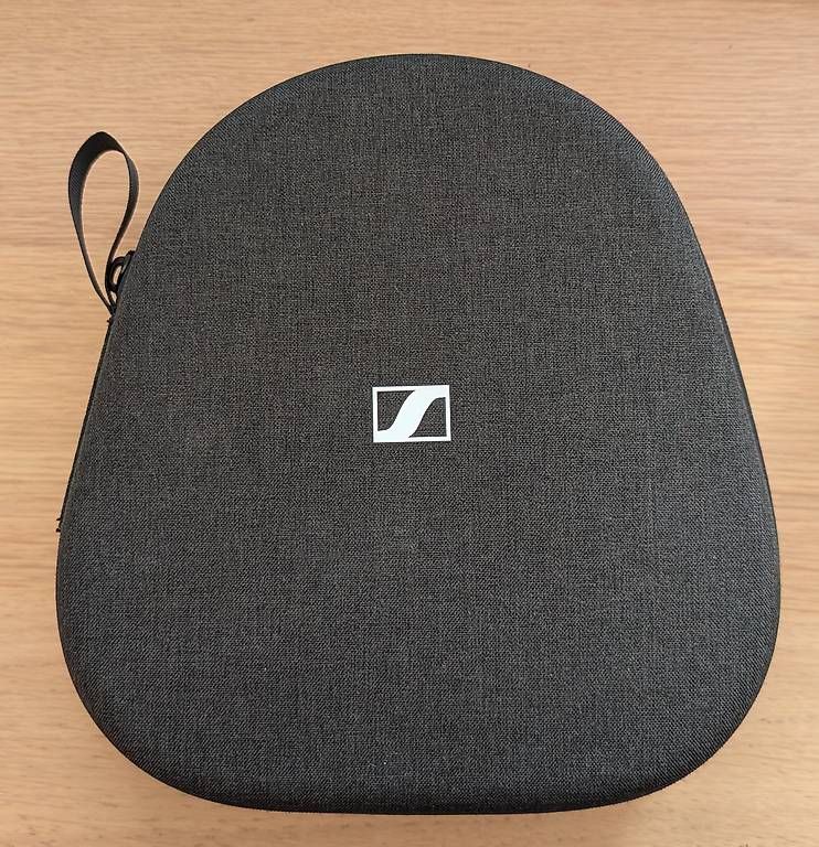 Sennheiser Cuffie: Sennheiser Momentum 4 wireless – Usato da La Chaux-de-Fonds venduto da lar_w5pw 1