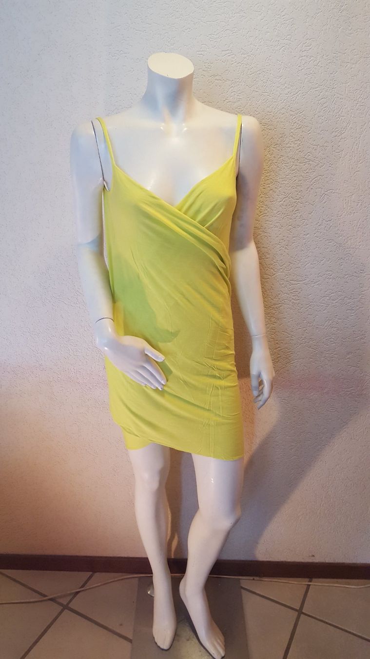 Vestiti: Robe paréo jaune T-S Neuve – Nuovo e nell'imballaggio originale da Les Verrières venduto da kitel79 1